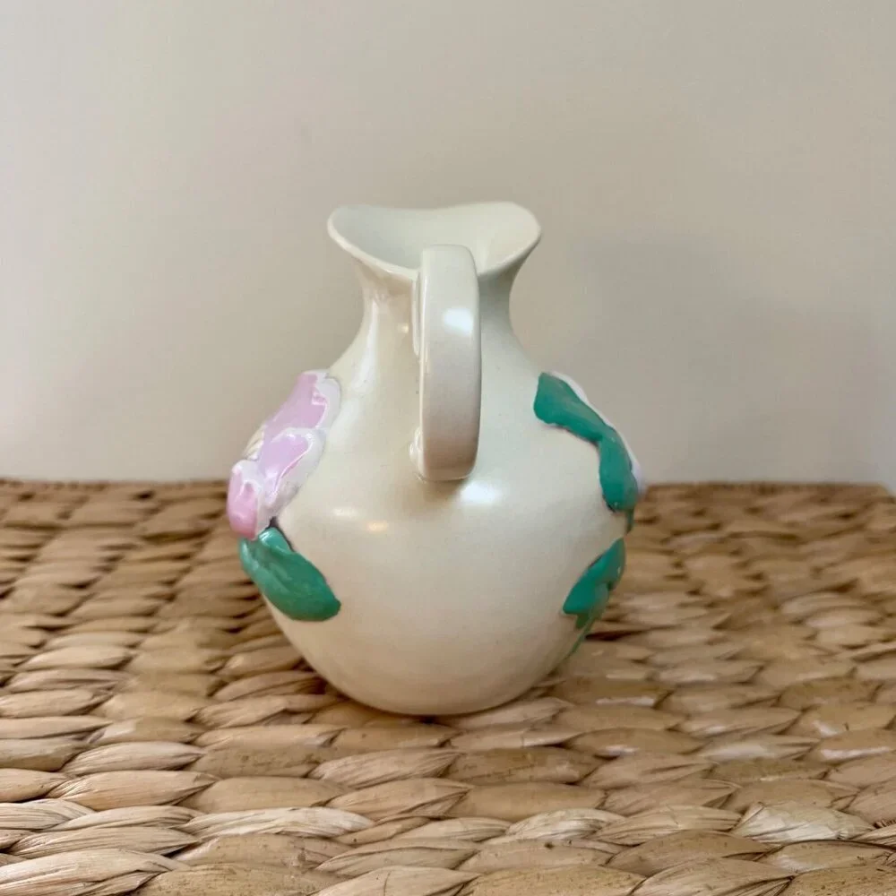 Red Wing Pottery #1028 Magnolia Flower Pitcher Vase Vintage 1940's Matte Ivory